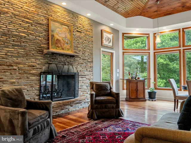 $1,850,000 | 3959 Cobbler Mountain Road, Delaplane, VA 20144