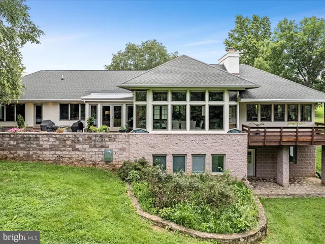 $1,850,000 | 3959 Cobbler Mountain Road, Delaplane, VA 20144