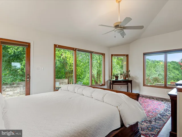 $1,850,000 | 3959 Cobbler Mountain Road, Delaplane, VA 20144