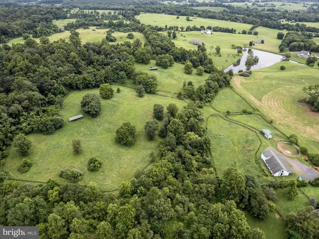 $1,850,000 | 3959 Cobbler Mountain Road, Delaplane, VA 20144