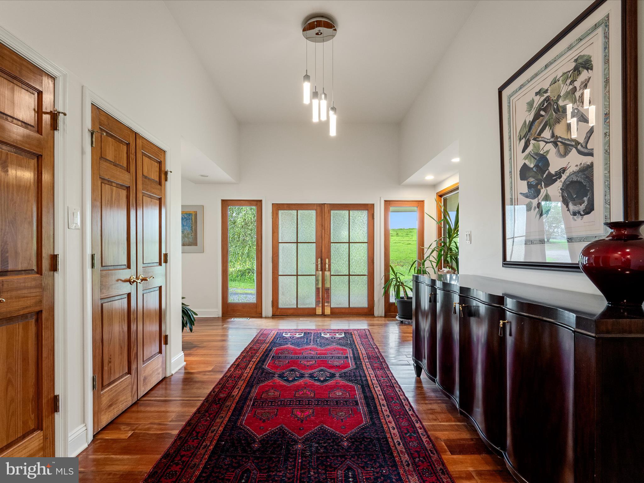 3959 Cobbler Mountain Road Delaplane, VA 20144 - Photo 10 of 106 Foyer