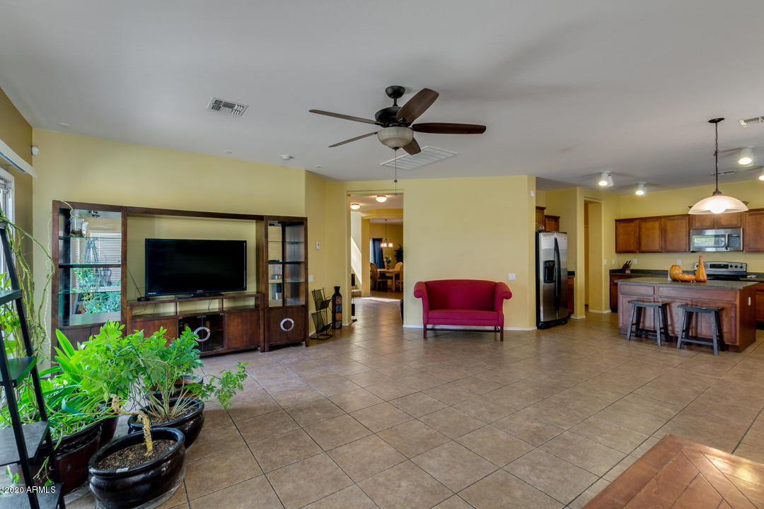 5323 West Apollo Road Laveen, AZ 85339 - Photo 12 of 36 19-Apollo