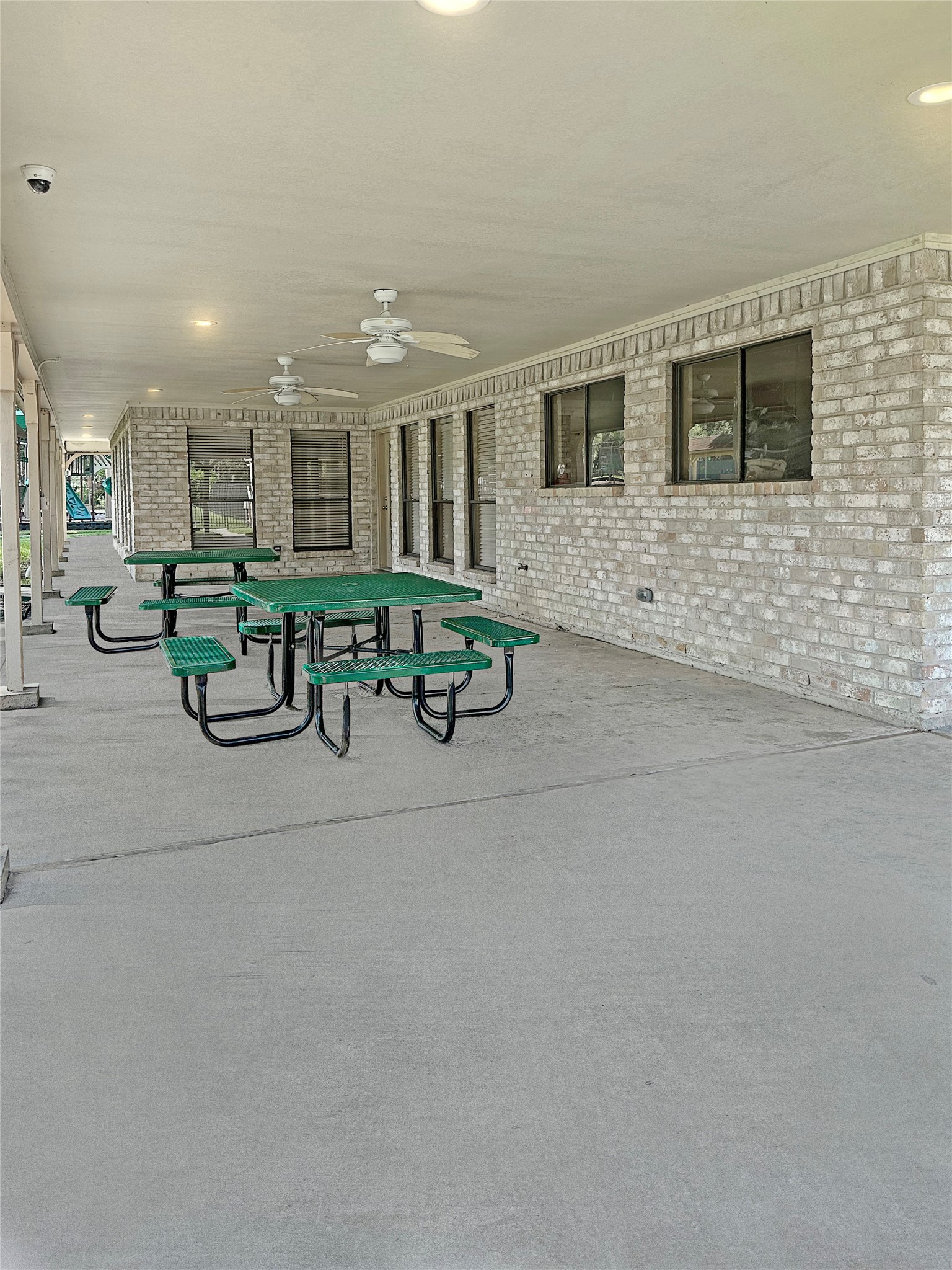 17423 Fairway Oaks Drive Spring, TX 77379 - Photo 35 of 50 CLUBHOUSE ALSO OFFERS A COVERED PATIO WITH LIGHTS AND FANS ON TIMERS