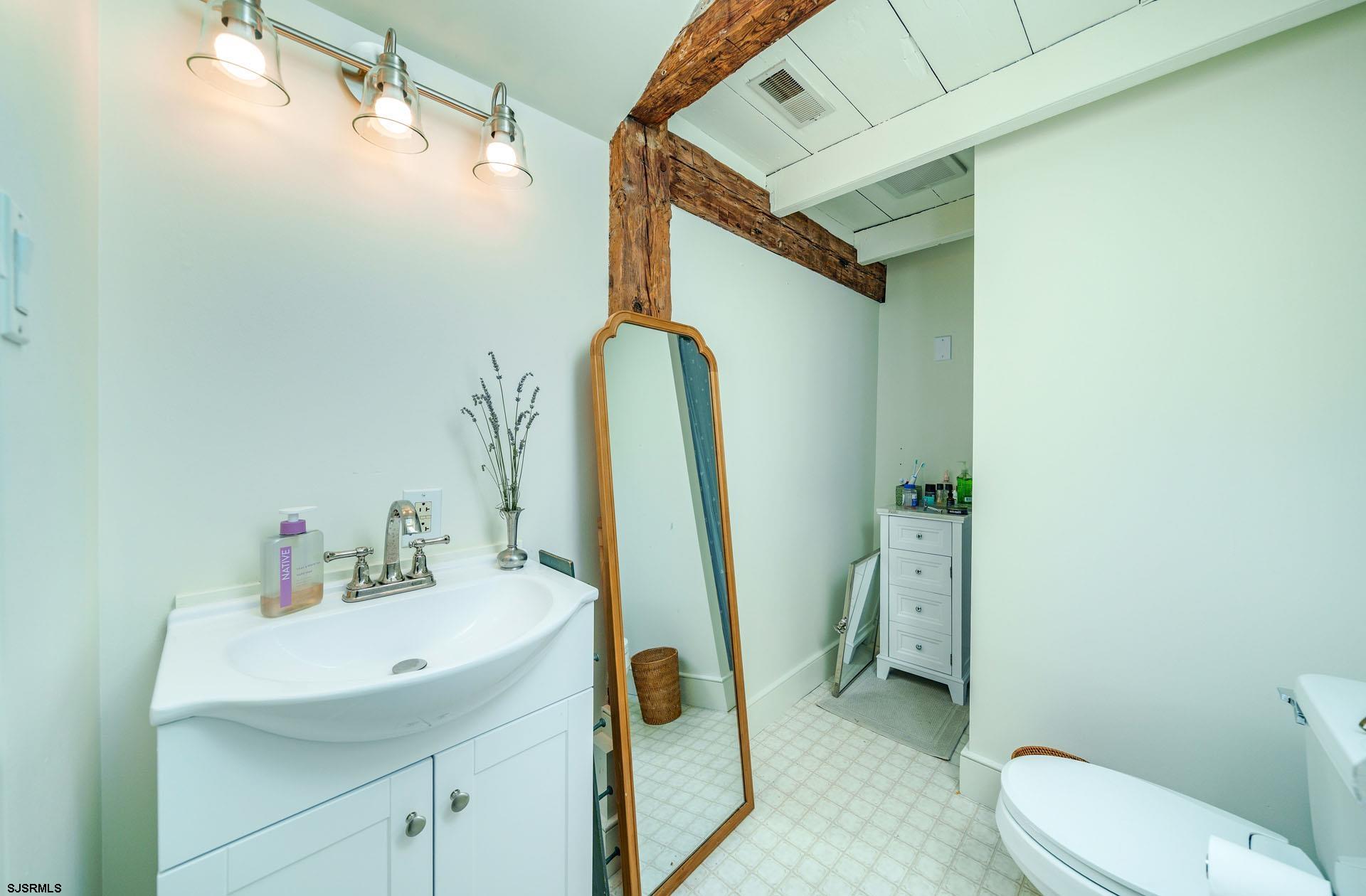 205 North Shore Road Marmora, NJ 08223 - Photo 15 of 38