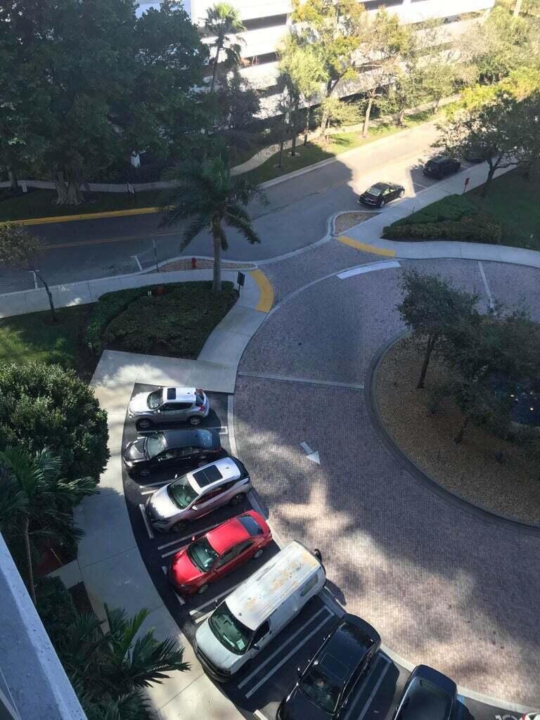 300 South Australian Avenue, Unit 1504 West Palm Beach, FL 33401 - Photo 6 of 27 a view of a backyard with sitting area