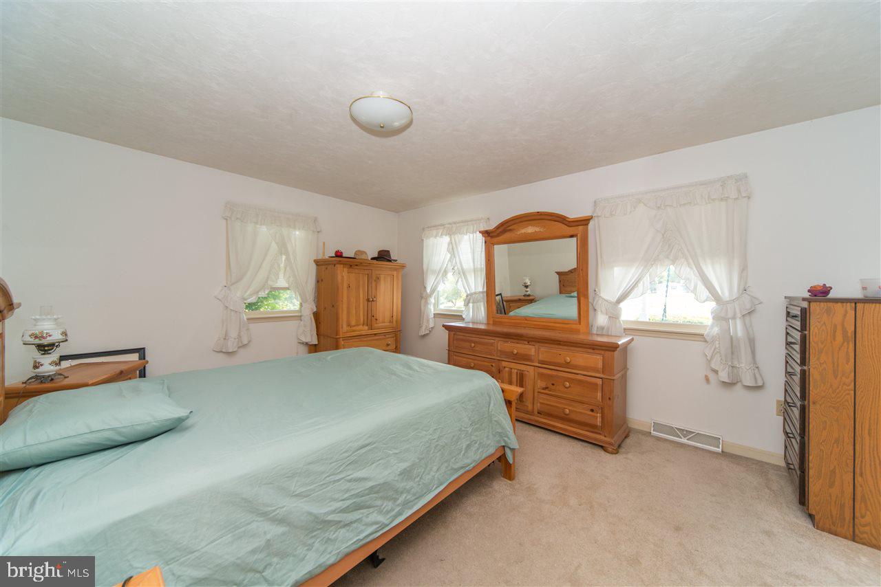 1936 Smith Station Road Hanover, PA 17331 - Photo 20 of 35