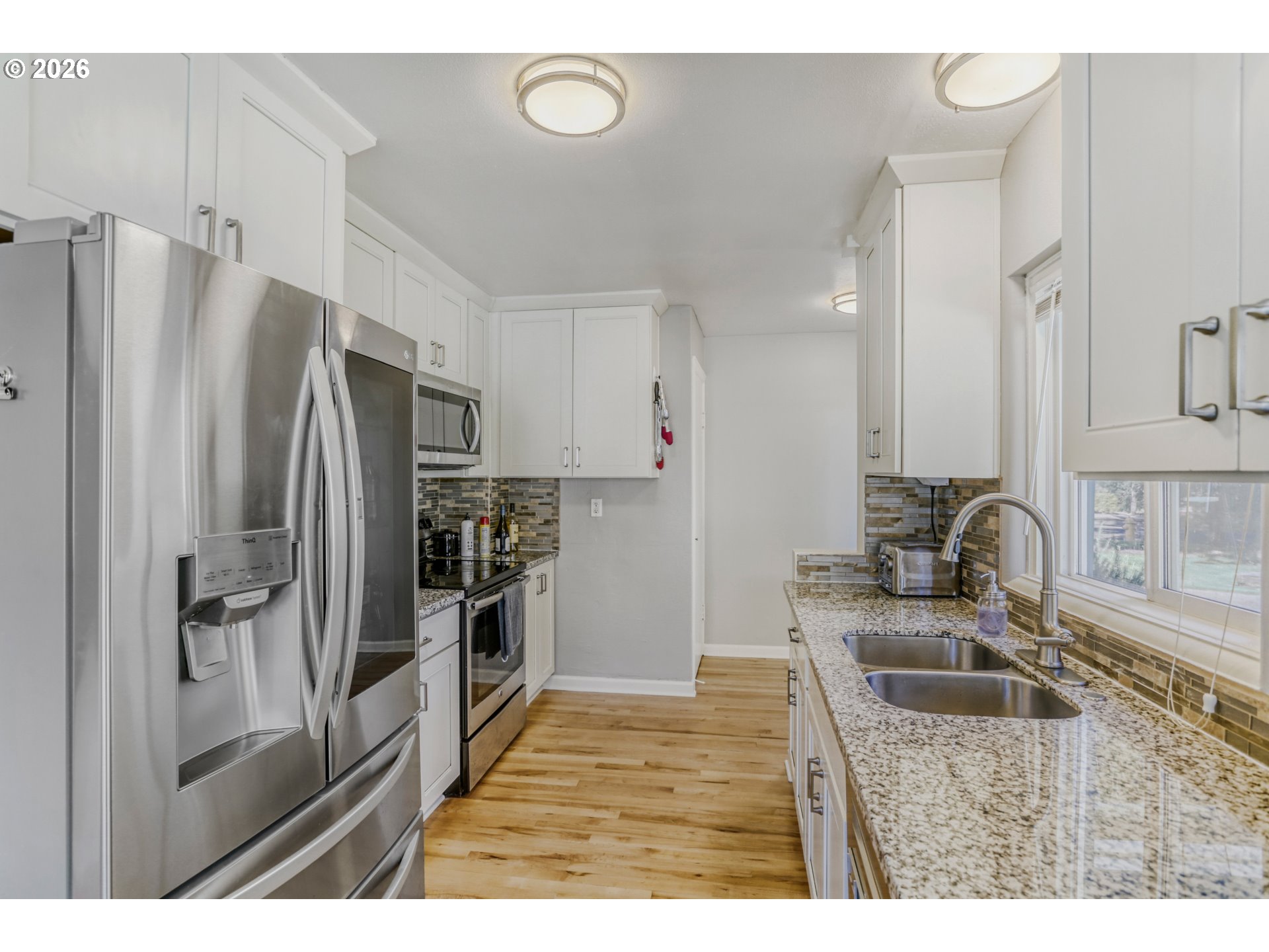 12620 Southwest 10th Street Beaverton, OR 97005 - Photo 16 of 33