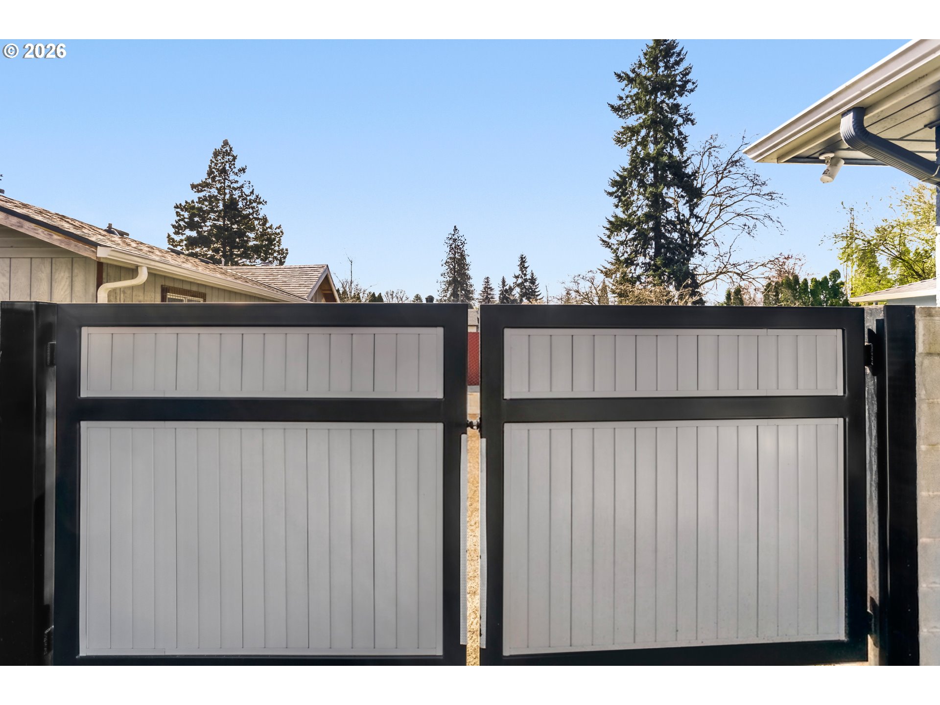 12620 Southwest 10th Street Beaverton, OR 97005 - Photo 26 of 33