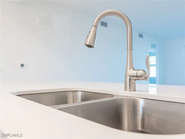 a view of a big room with closet and cabinet