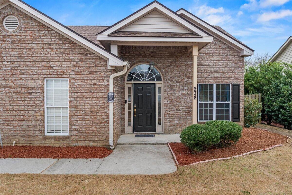 938 Cannock Street Grovetown, GA 30813 - Photo 3 of 34 04-Front of Home