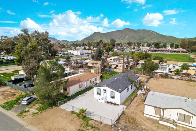 $489,900 | 33064 Willard Street, Winchester, CA 92596