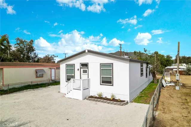 $489,900 | 33064 Willard Street, Winchester, CA 92596