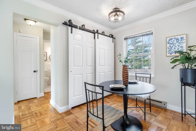 $282,000 | 1602 West Abingdon Drive, Unit 201, Alexandria, VA 22314