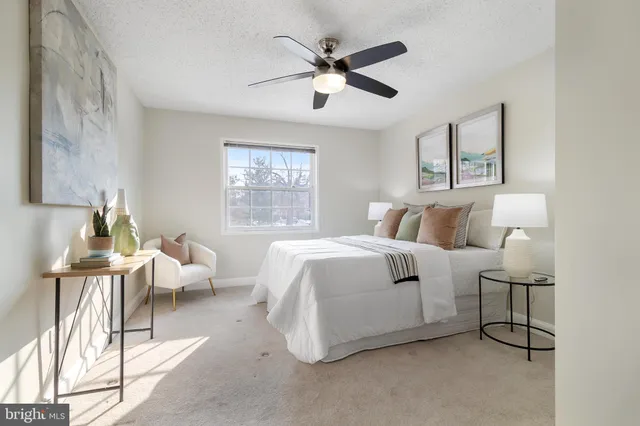 $282,000 | 1602 West Abingdon Drive, Unit 201, Alexandria, VA 22314