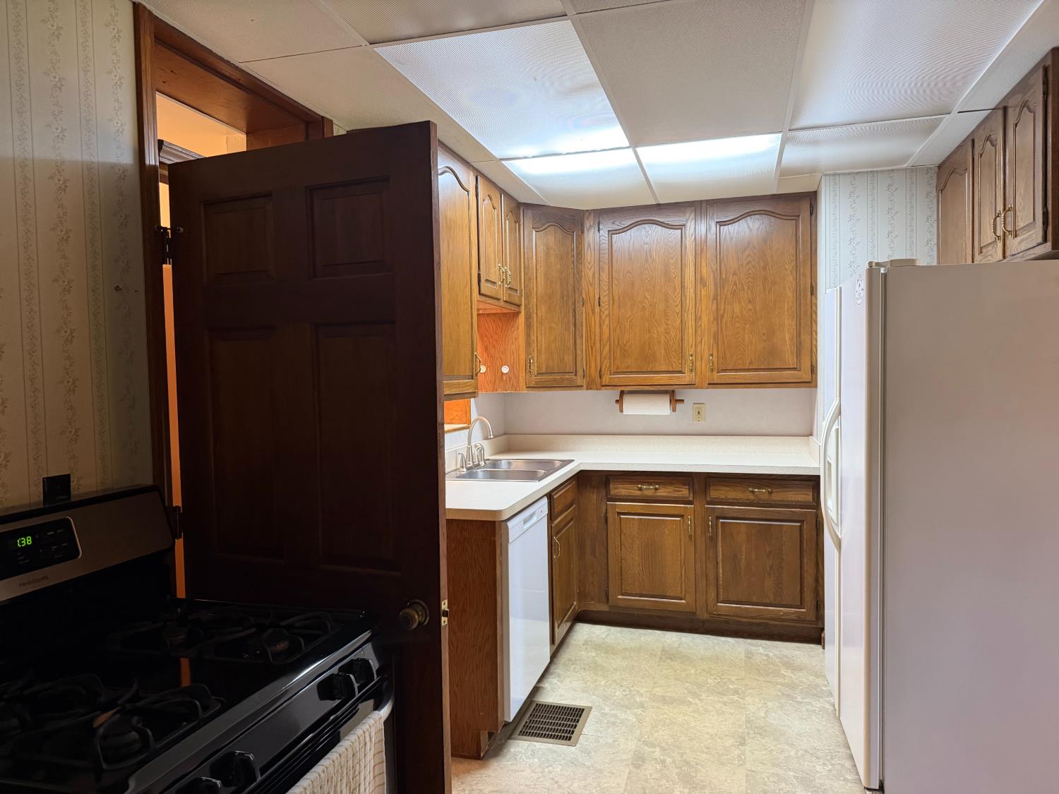 12624 North Dearborn Road Sunman, IN 47041 - Photo 2 of 7