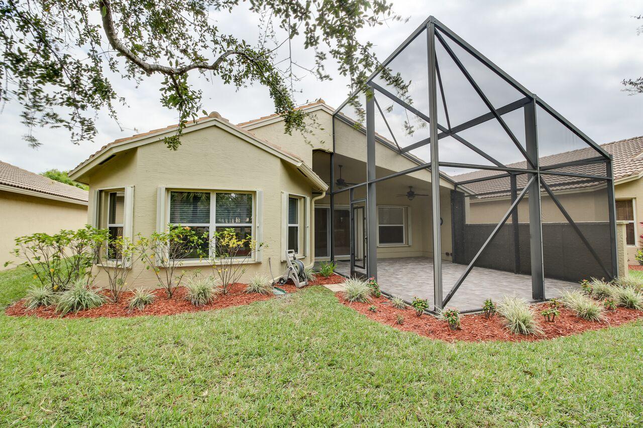 12143 Roma Road Boynton Beach, FL 33436 - Photo 20 of 43 EXTERIOR VIEW