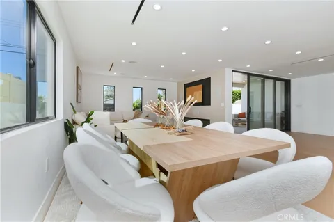 $1,890,000 | 23409 Friar Street, Woodland Hills, CA 91367