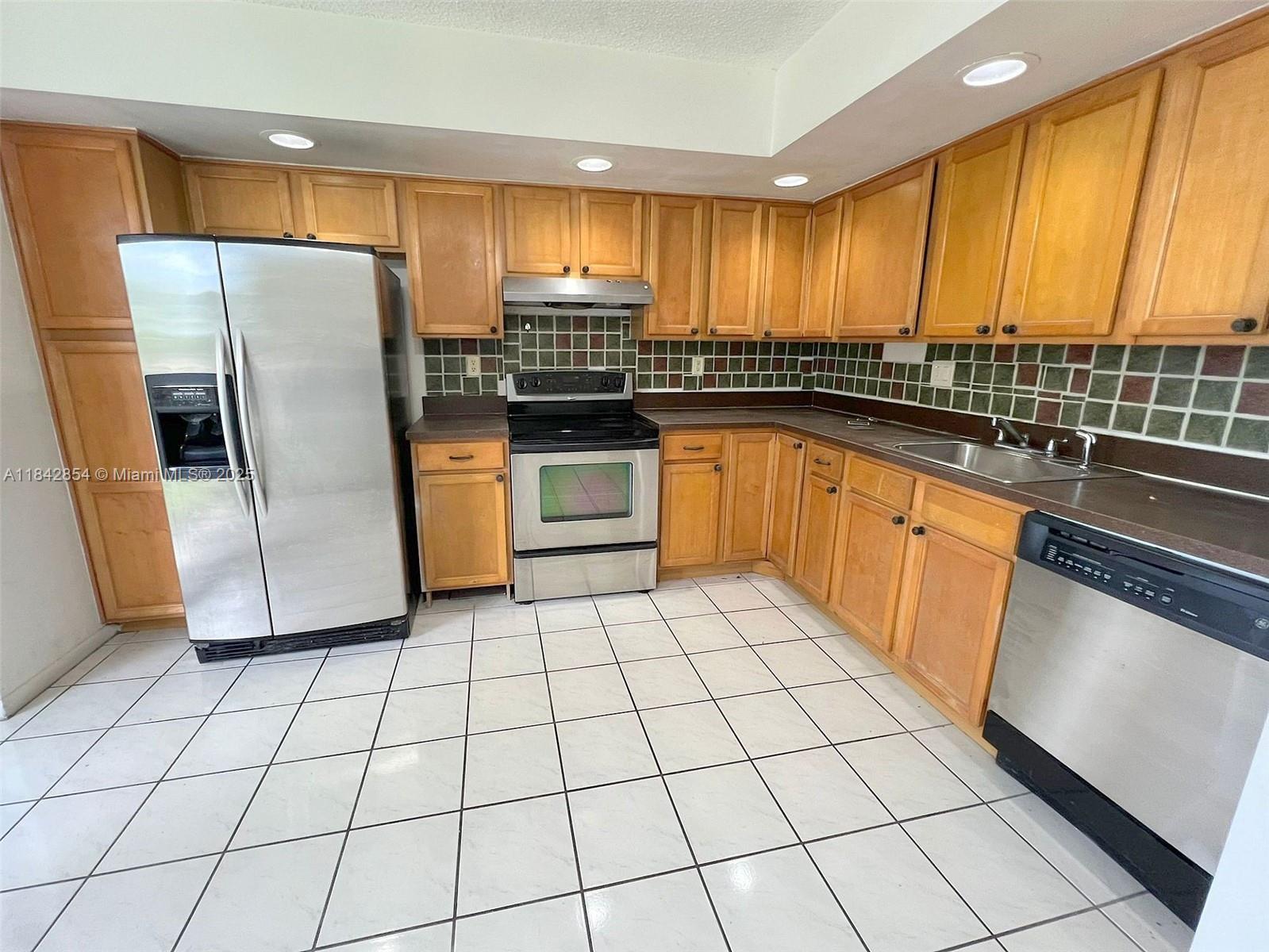 8420 Southwest 133rd Avenue Road, Unit 2192 Miami, FL 33183 - Photo 4 of 23 Gallery Image 4