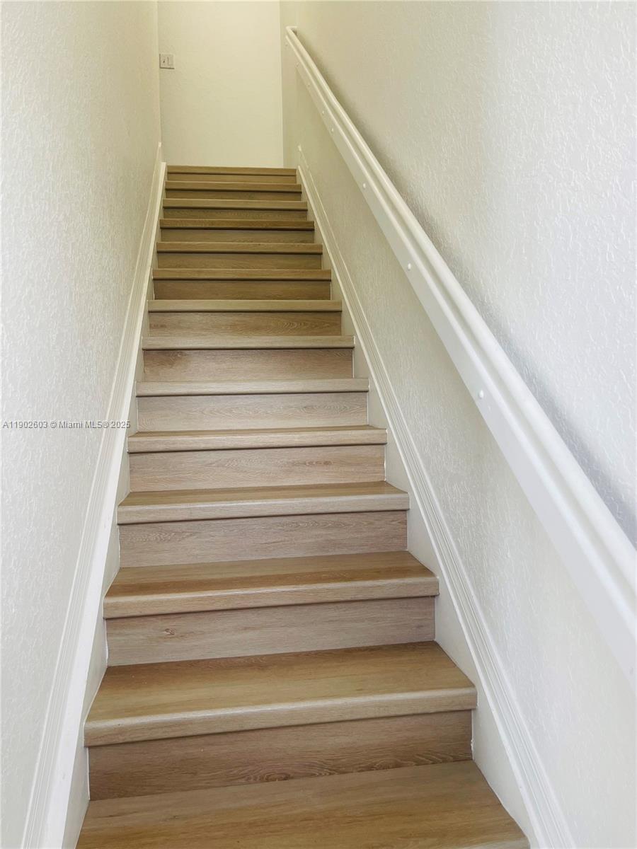 1370 West 30th Street, Unit 1370 Hialeah, FL 33012 - Photo 13 of 23 a view of entryway