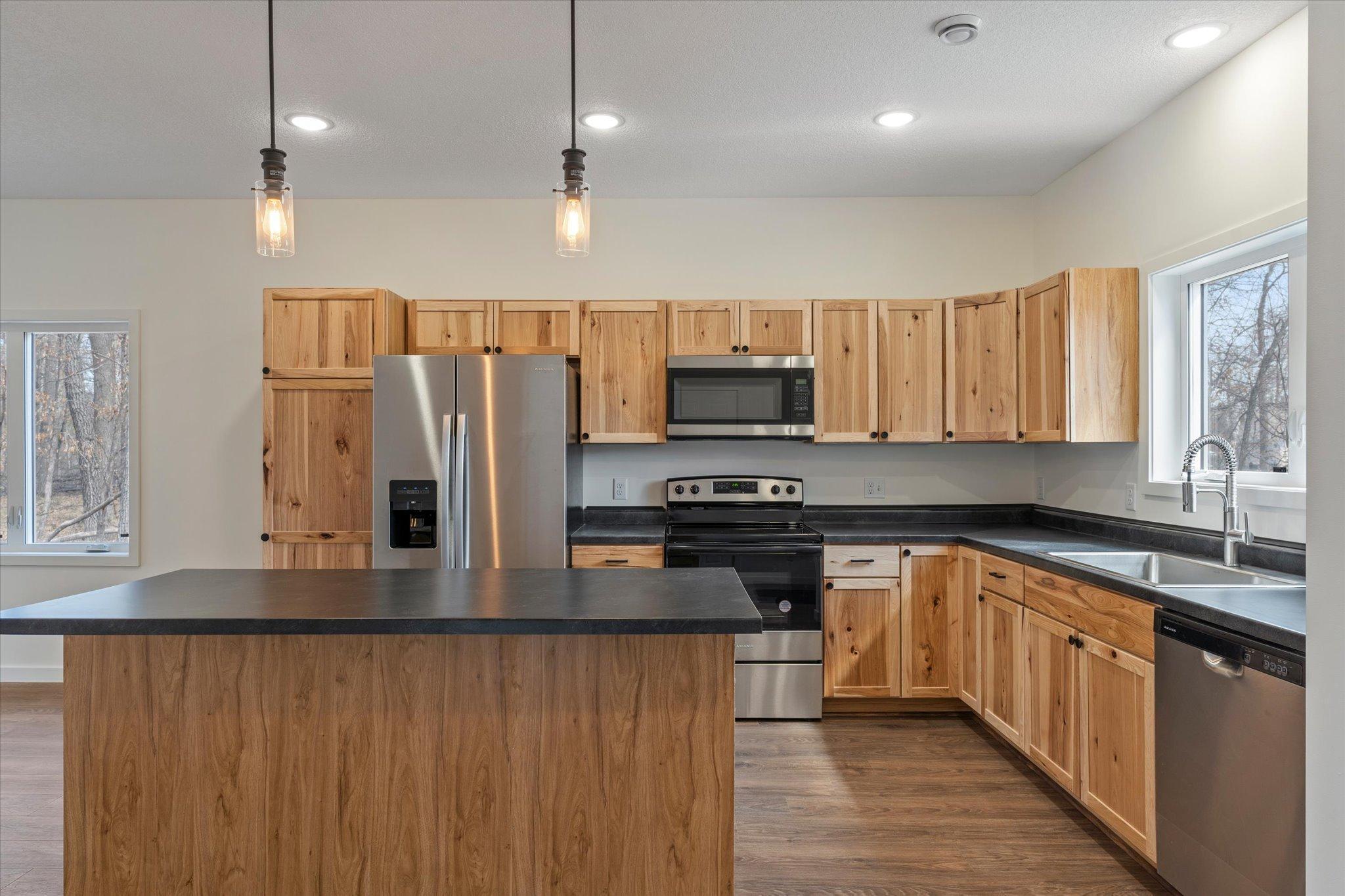 8826 Breezy Point Boulevard Breezy Point, MN 56472 - Photo 3 of 18