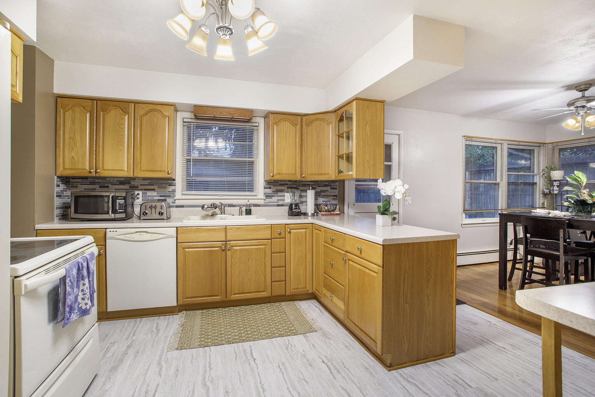 3006 Romence Road Portage, MI 49024 - Photo 9 of 31 008_90a5517