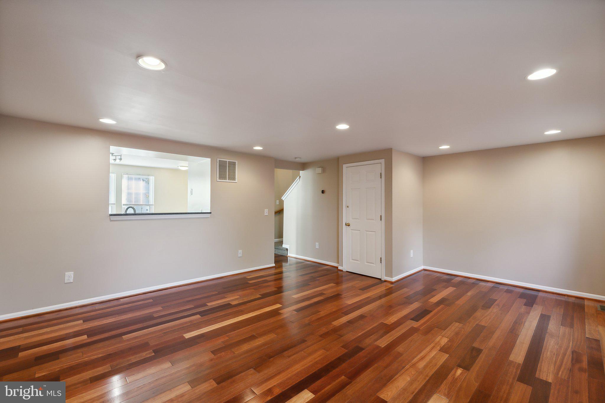 45326 Gable Square Sterling, VA 20164 - Photo 12 of 28