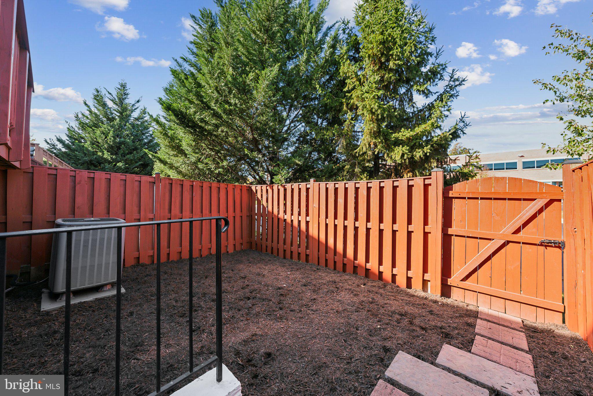 45326 Gable Square Sterling, VA 20164 - Photo 24 of 28