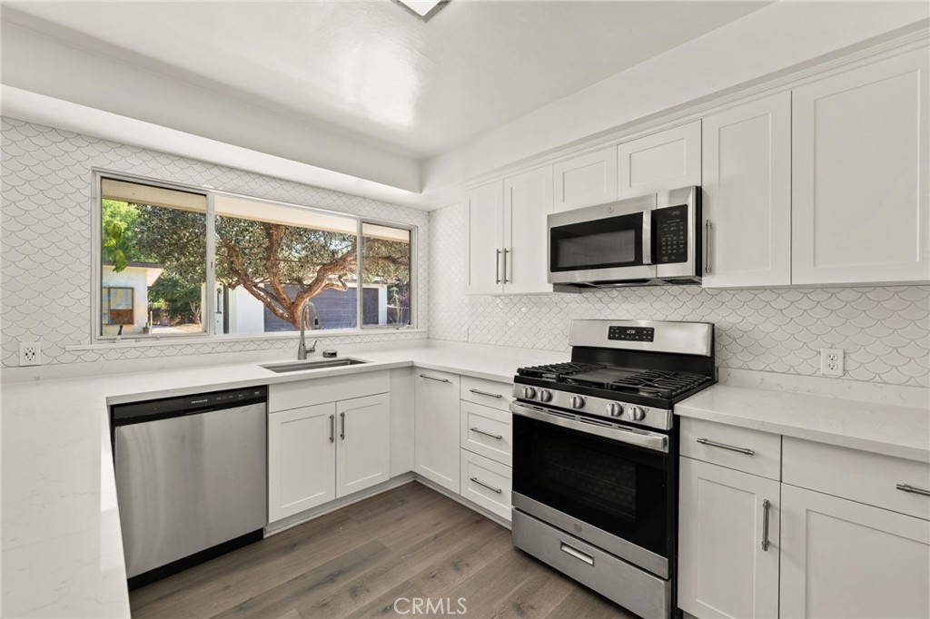 3024 Pine Street Riverside, CA 92501 - Photo 14 of 46