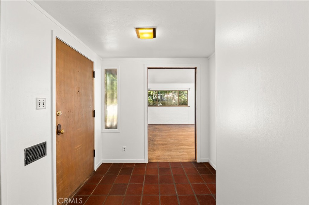 3024 Pine Street Riverside, CA 92501 - Photo 15 of 46