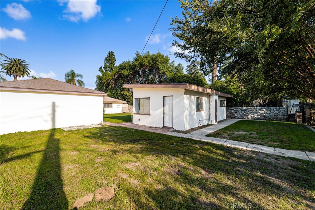 3024 Pine Street Riverside, CA 92501 - Photo 31 of 46