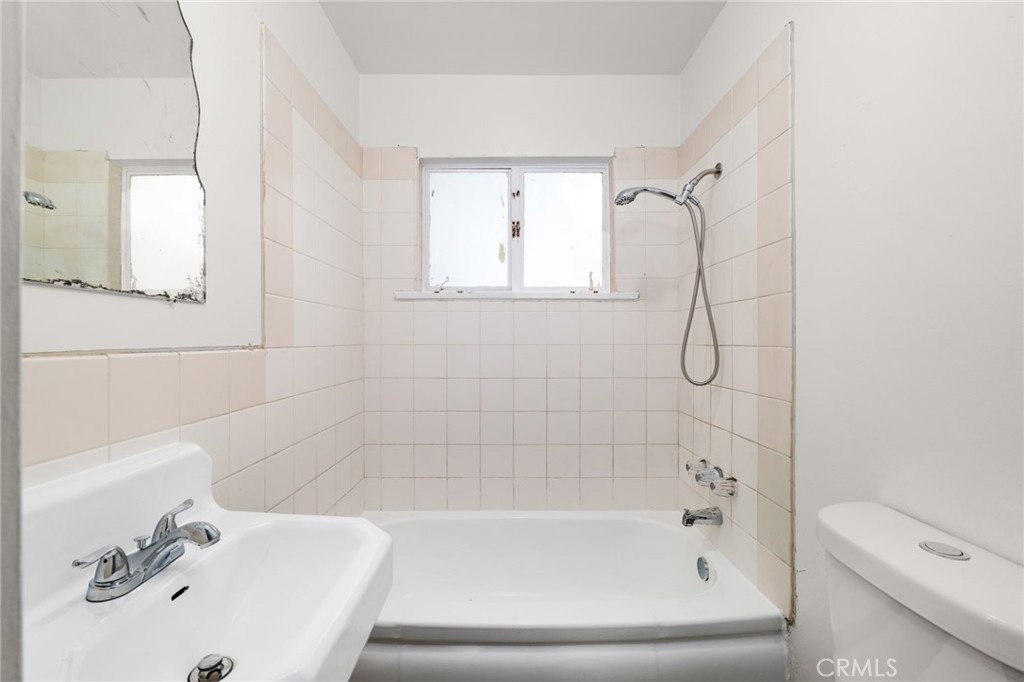 3024 Pine Street Riverside, CA 92501 - Photo 38 of 46