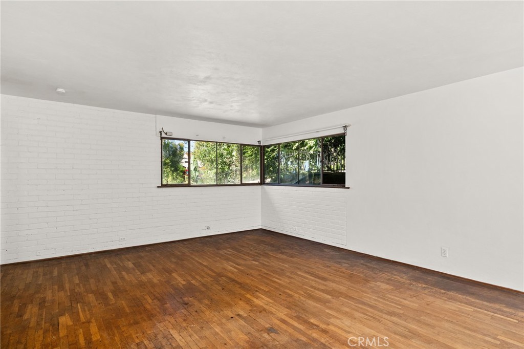 3024 Pine Street Riverside, CA 92501 - Photo 8 of 46