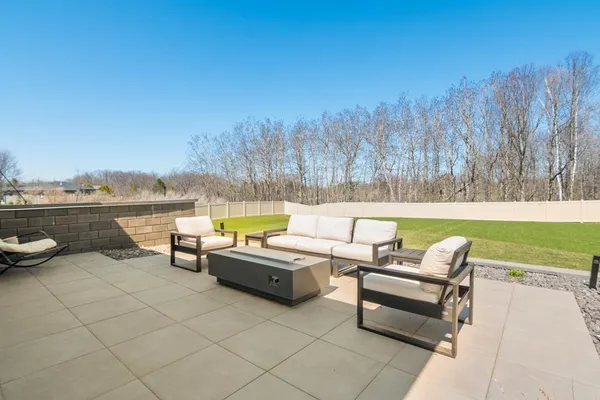 $814,990 | 2929 Creekwood Drive, Green Bay, WI 54311