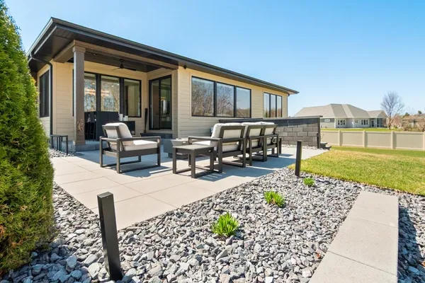 $814,990 | 2929 Creekwood Drive, Green Bay, WI 54311