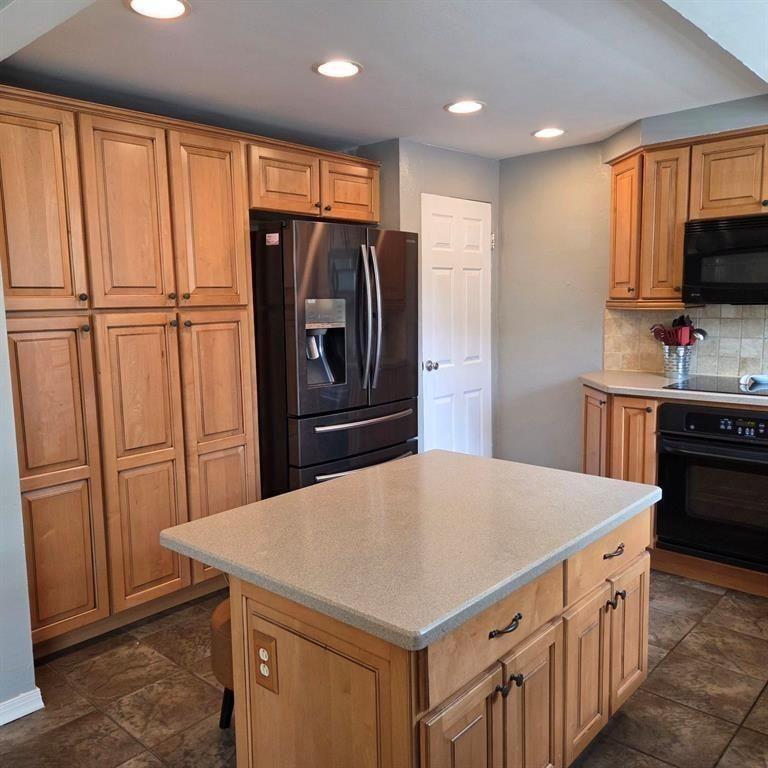 102 Raleigh Court Pittsburgh, PA 15237 - Photo 8 of 21 Gallery Image 8