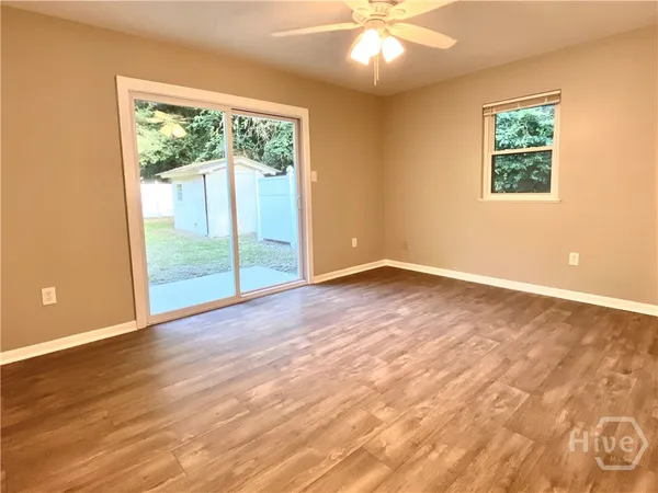 $1,800 | 8620 Ferguson Avenue, Savannah, GA 31406