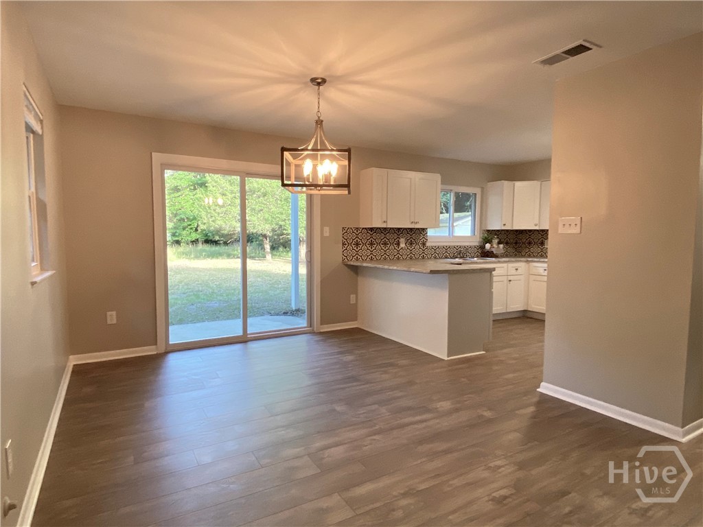 8620 Ferguson Avenue Savannah, GA 31406 - Photo 3 of 20