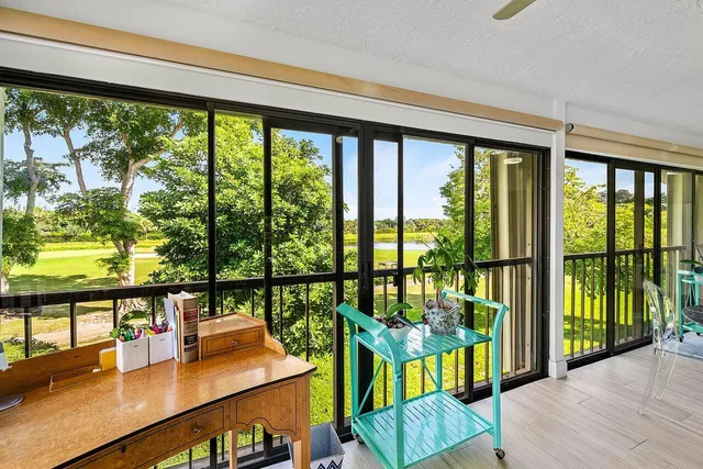 $319,000 | 7920 Eastlake Drive, Unit 19B, Boca Raton, FL 33433