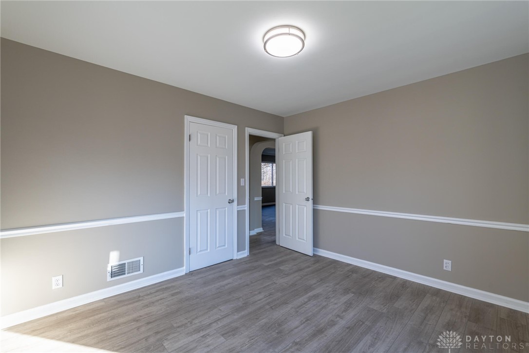 276 West Stroop Road Kettering, OH 45429 - Photo 15 of 22