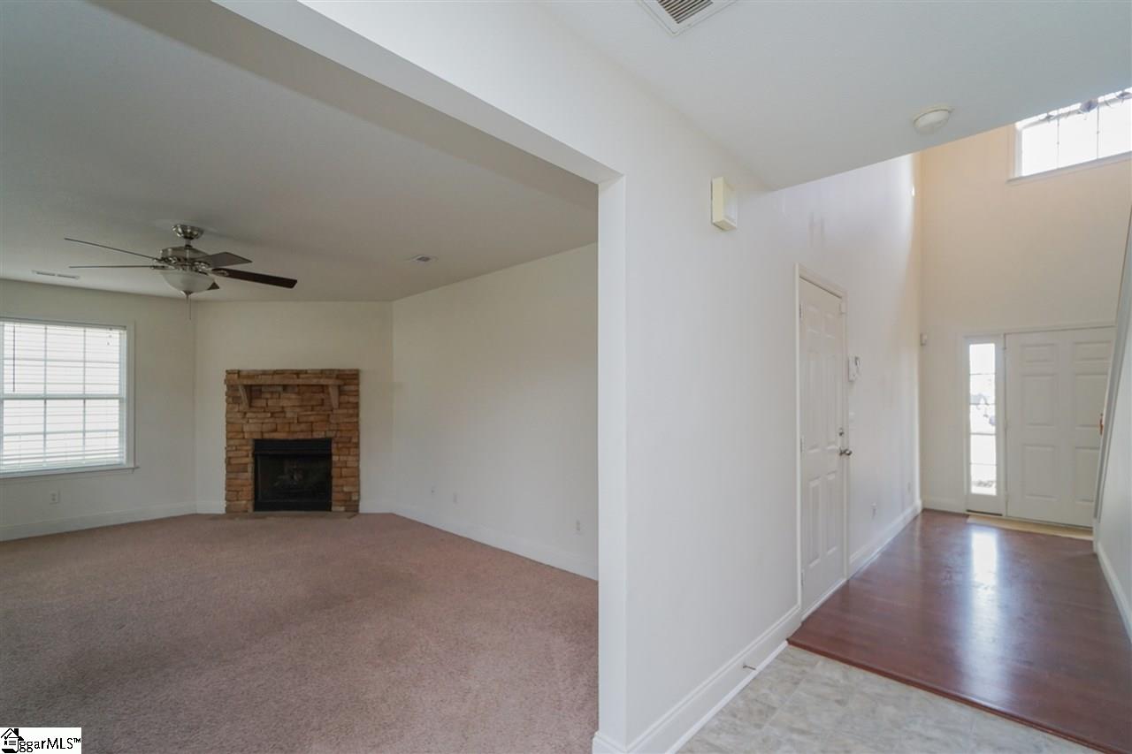 6 Falling Springs Simpsonville, SC 29681 - Photo 11 of 32 Gallery Image 11