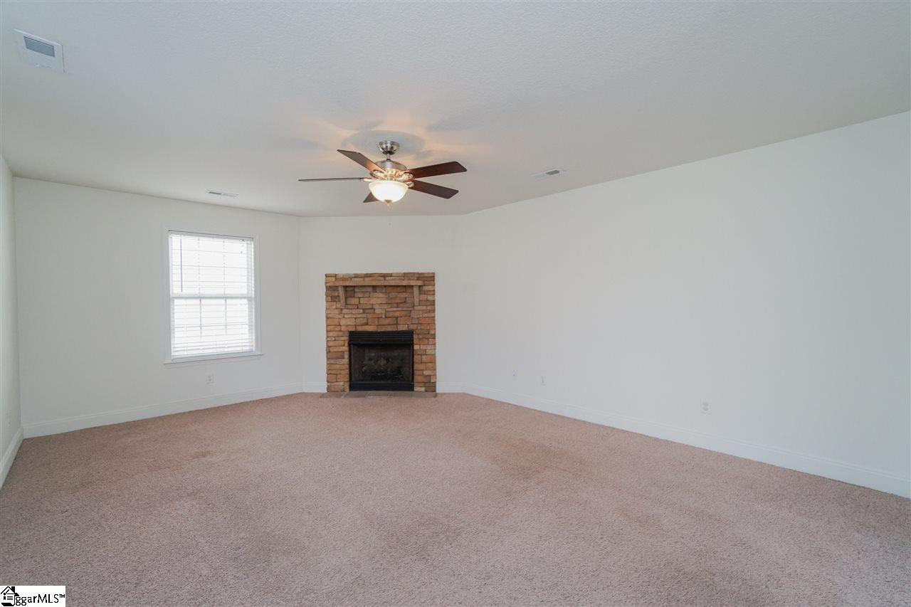 6 Falling Springs Simpsonville, SC 29681 - Photo 14 of 32 Gallery Image 14