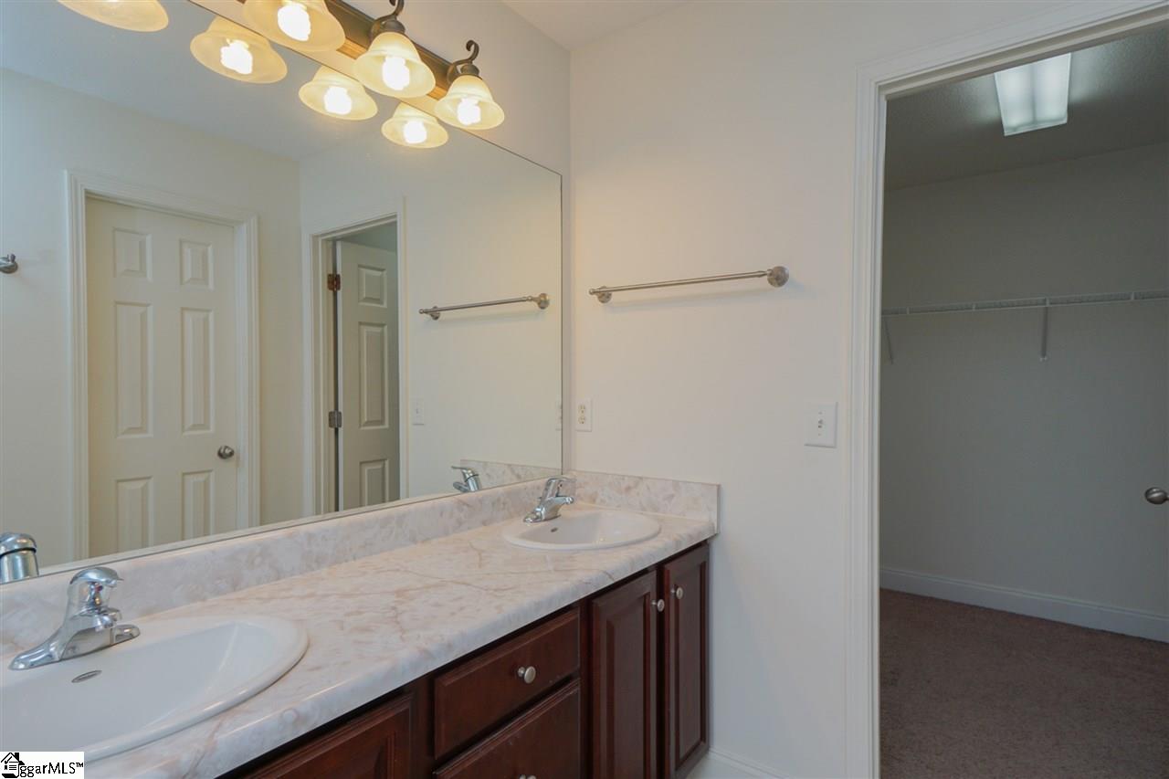 6 Falling Springs Simpsonville, SC 29681 - Photo 23 of 32 Gallery Image 23