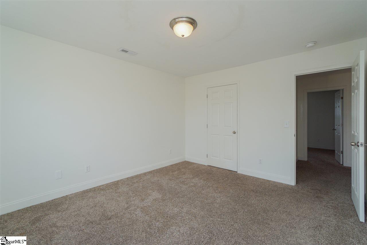 6 Falling Springs Simpsonville, SC 29681 - Photo 24 of 32 Gallery Image 24