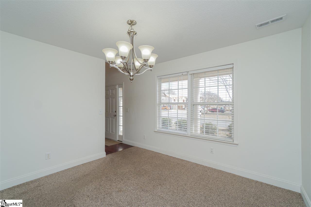 6 Falling Springs Simpsonville, SC 29681 - Photo 5 of 32 Gallery Image 5