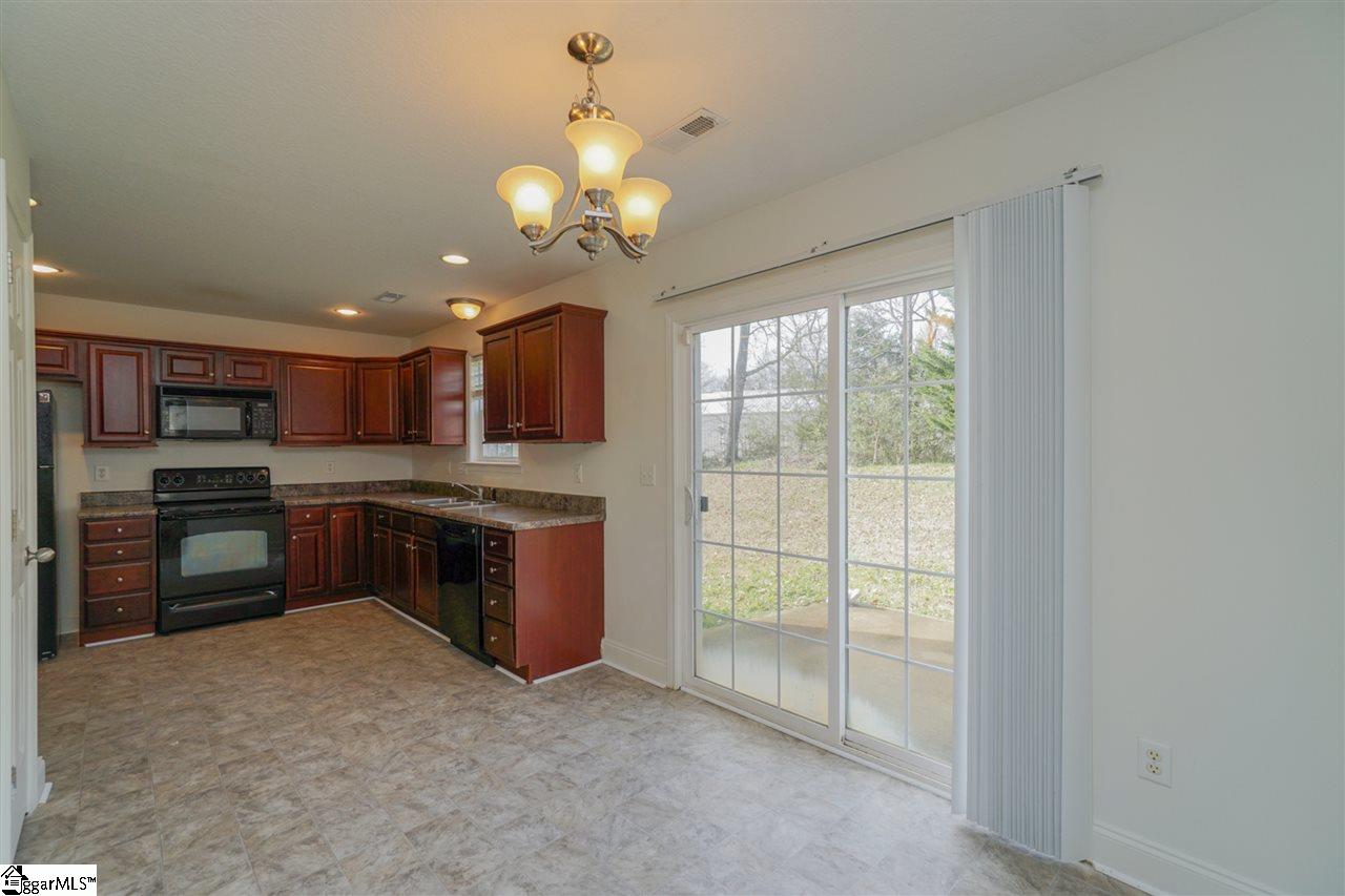 6 Falling Springs Simpsonville, SC 29681 - Photo 9 of 32 Gallery Image 9
