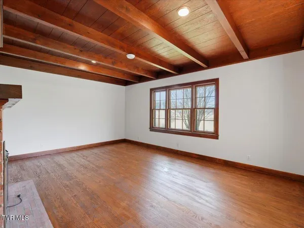 $425,000 | 541 Big Springs Drive, Mosheim, TN 37818