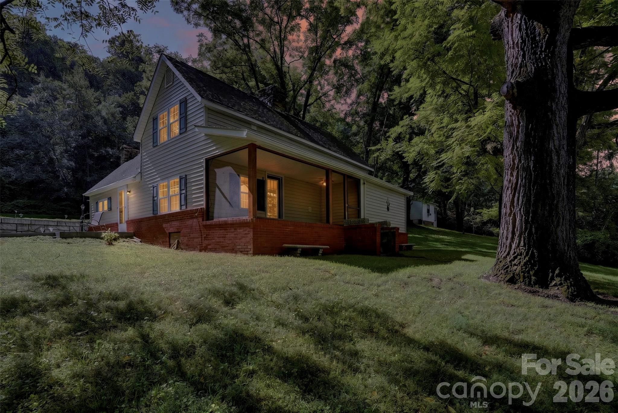 168 Huntley Road Fletcher, NC 28732 - Photo 2 of 30 Gallery Image 2