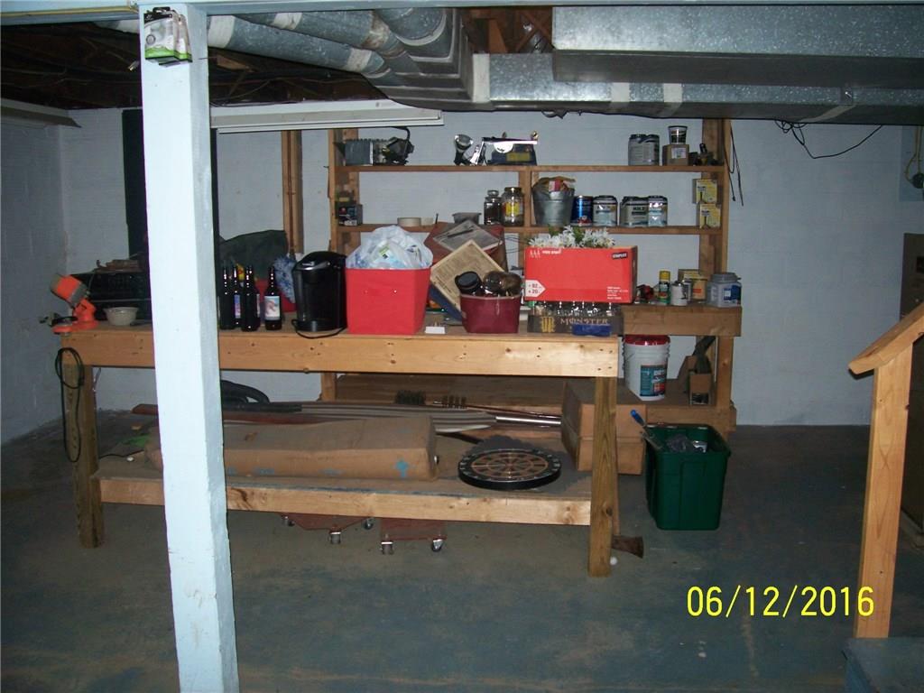 1149 Chaintown Road Scottdale, PA 15683 - Photo 15 of 19
