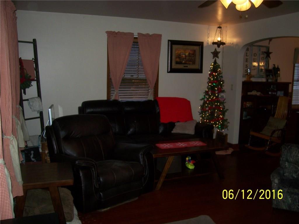 1149 Chaintown Road Scottdale, PA 15683 - Photo 5 of 19
