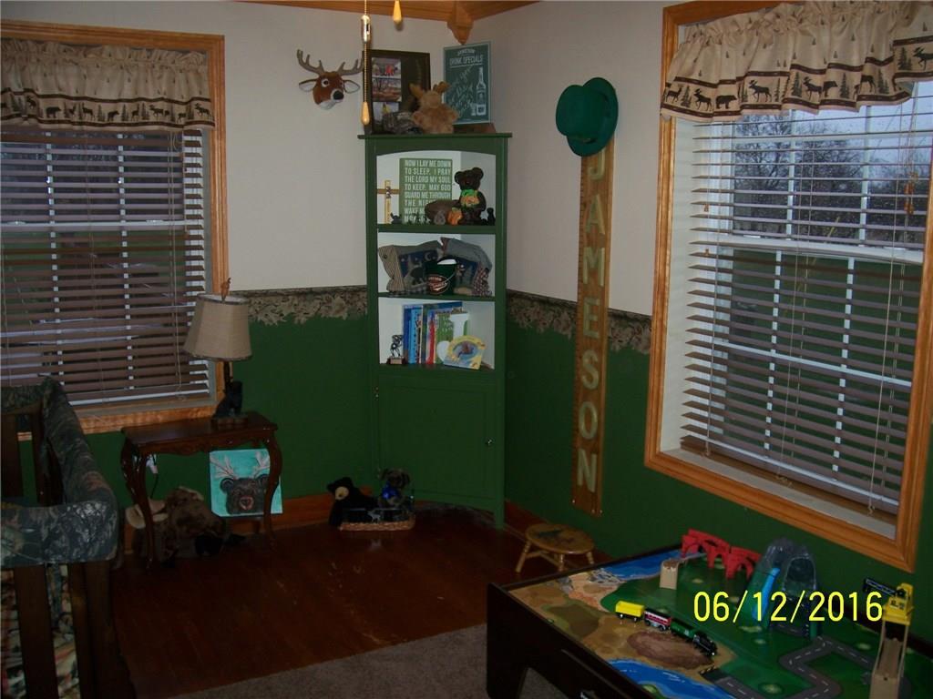 1149 Chaintown Road Scottdale, PA 15683 - Photo 9 of 19